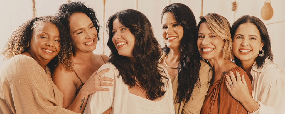 De alma leve e sorriso no rosto