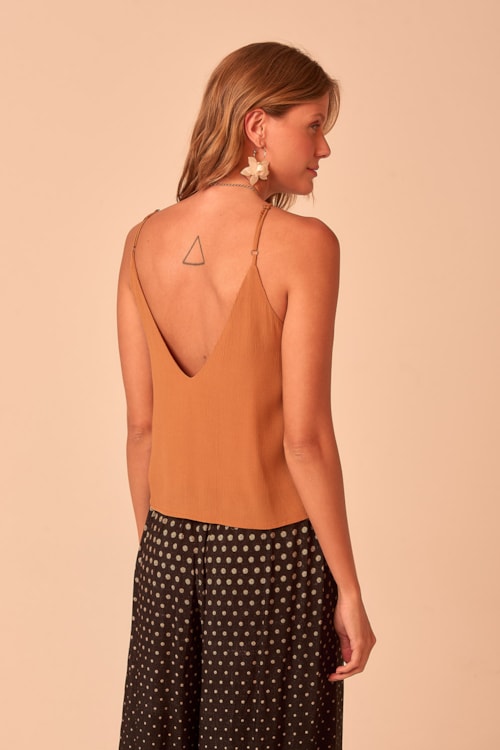 Blusa Alca Essencial Caramelo - foto 2