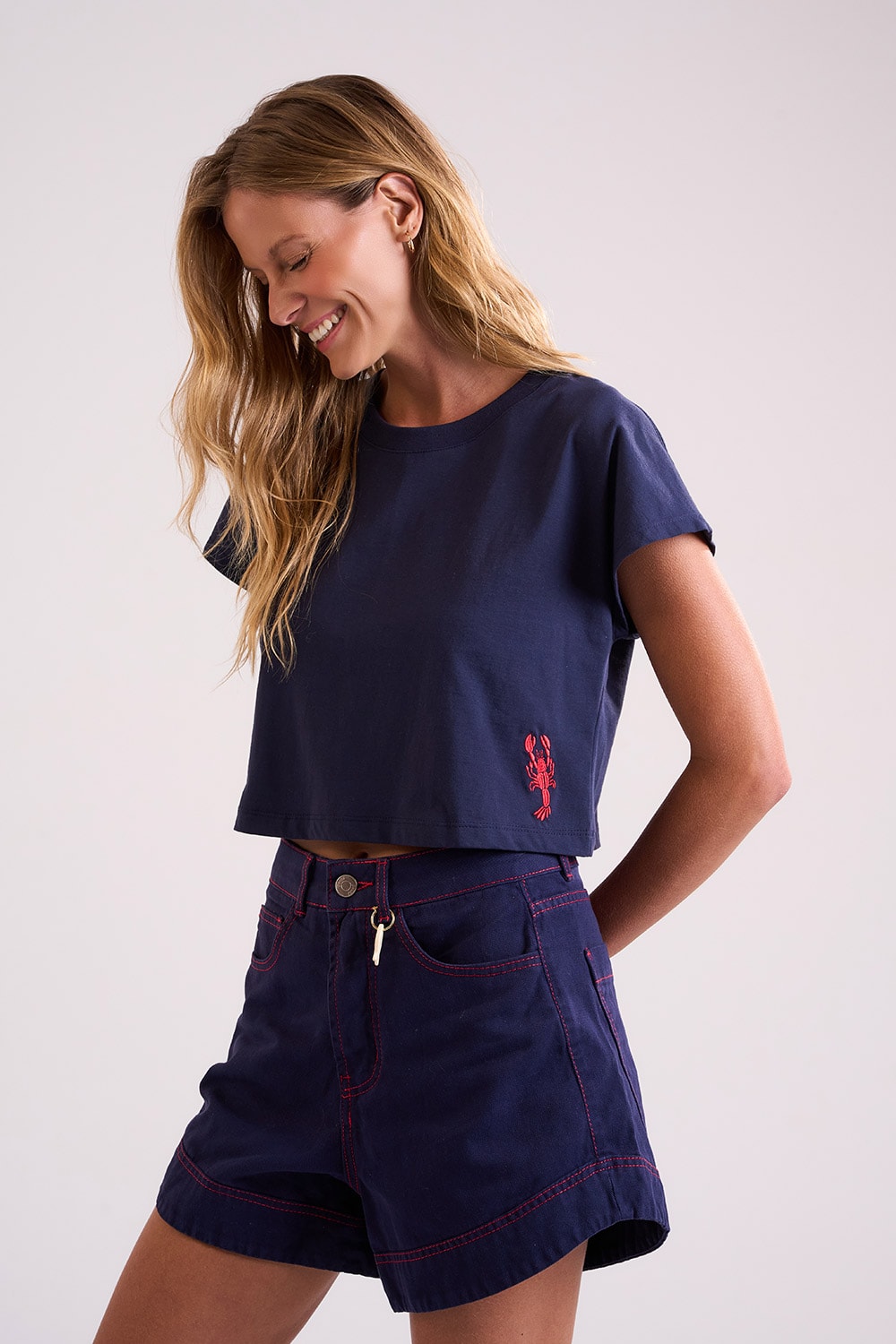 Blusa Bordado Lagosta Azul Marinho