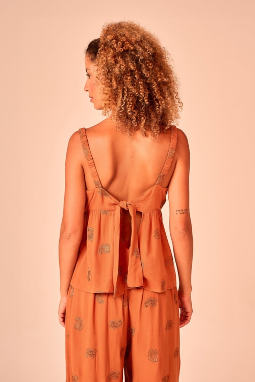 Blusa Bordado Paisley Ocre - foto 5