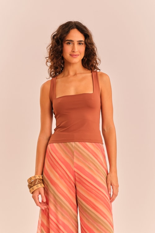 Blusa Decote Quadrado Marrom Terra - foto 2