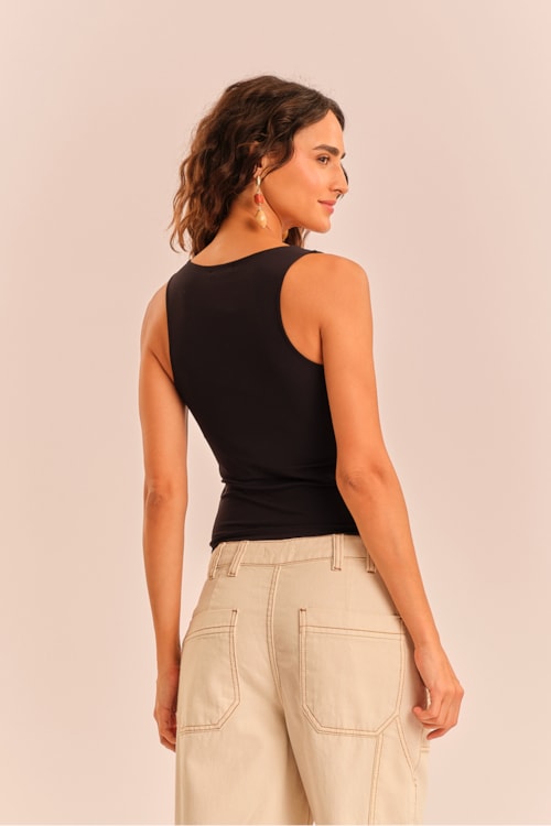 Blusa Decote Quadrado Preto - foto 4