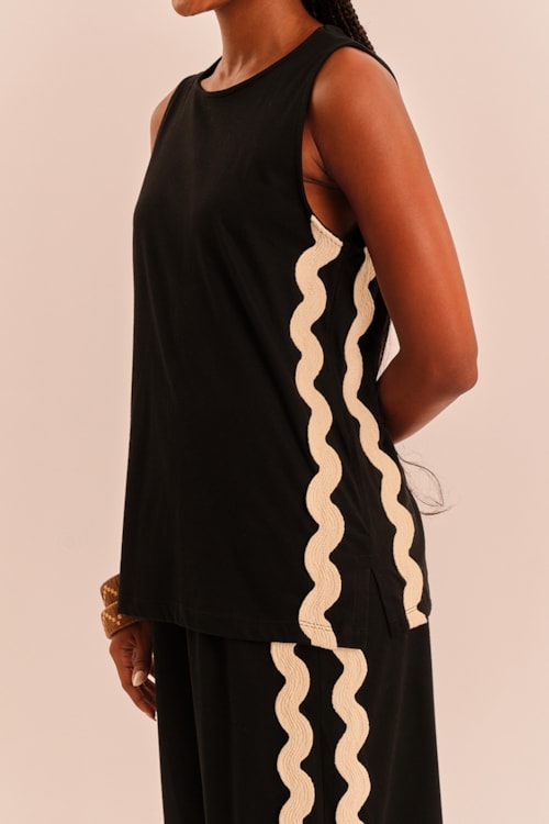Blusa Detalhe Sianinha Preto - foto 2