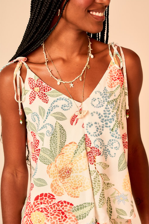 Blusa Estampa Floral Mosaico Estampado - foto 2