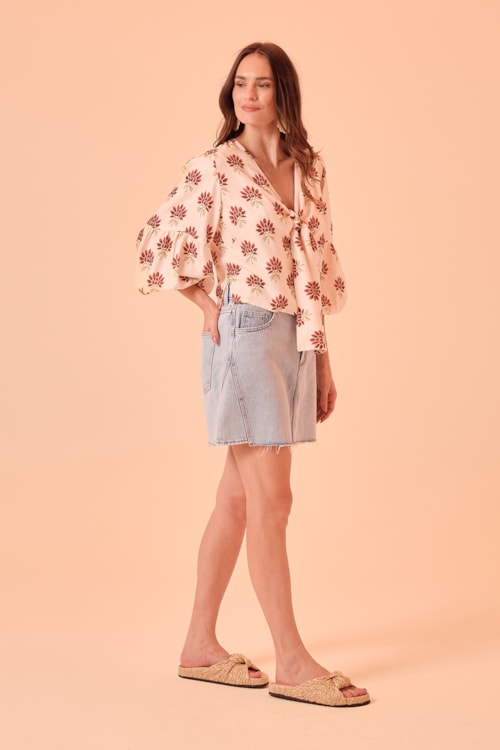 Blusa Flor Batik Estampado - foto 3
