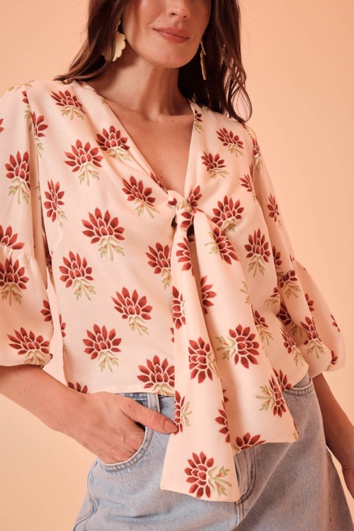 Blusa Flor Batik Estampado - foto 1