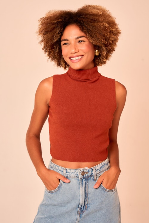 Blusa Gola Alta Marrom Mascavo - foto 1