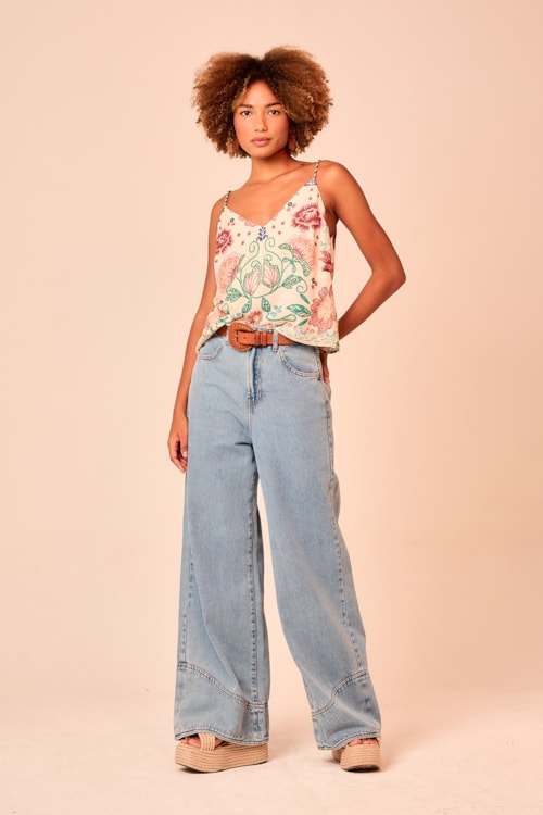 Blusa Jardim Primavera Estampado - foto 1