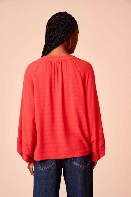 Blusa Poa Maquinetado Vermelho Rubi - foto 3