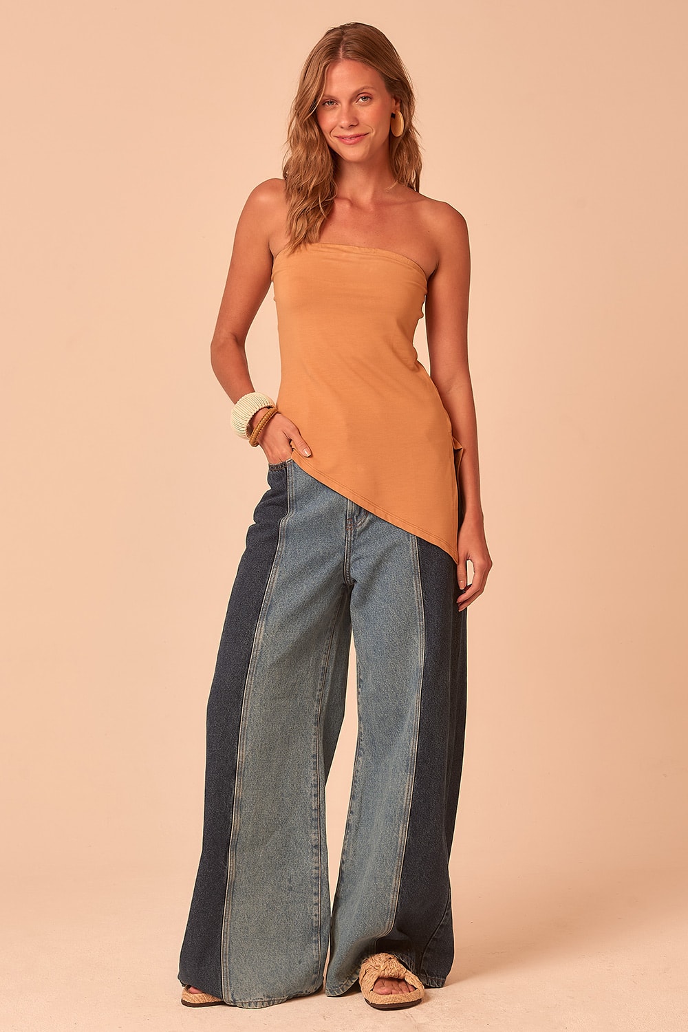 Blusa Recorte Assimetrica Bege