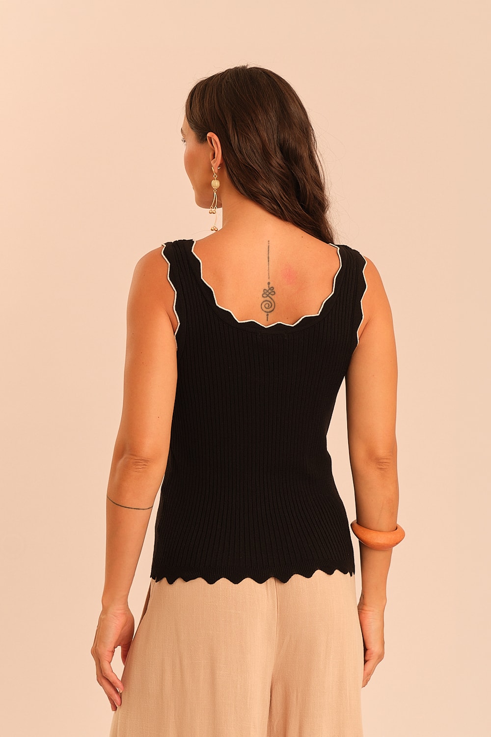 Blusa Tricot Petala Preto