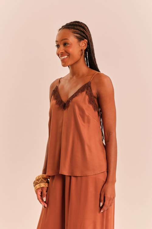 Blusa Valenca Marrom Terra - foto 3