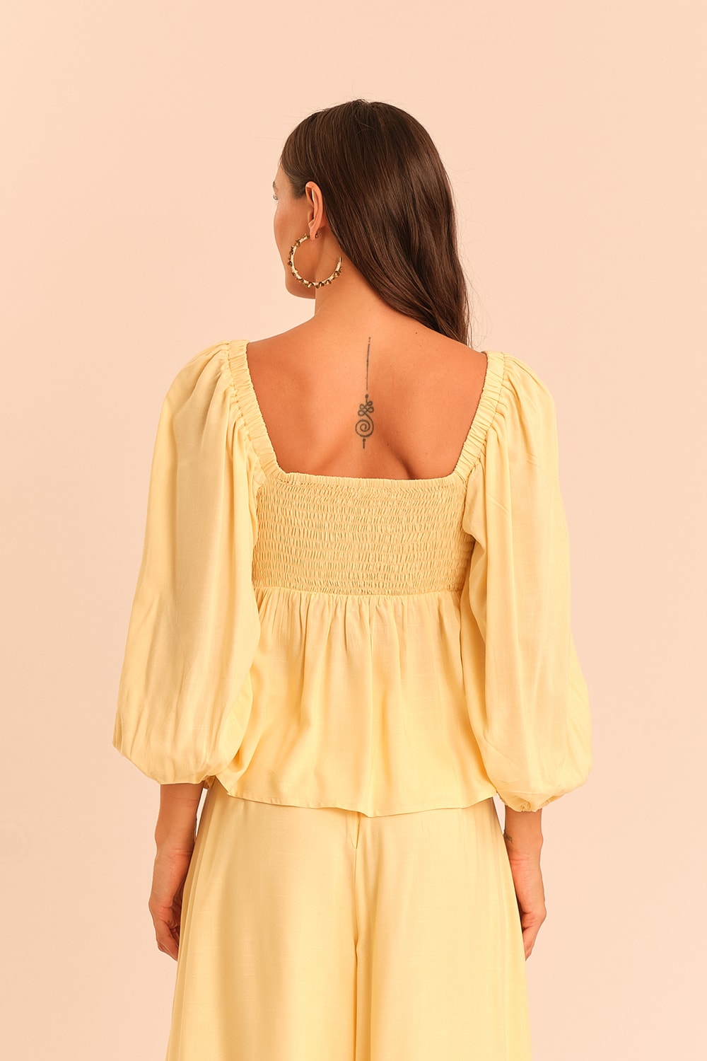 Blusa Viscose Dunas Amarelo Suave