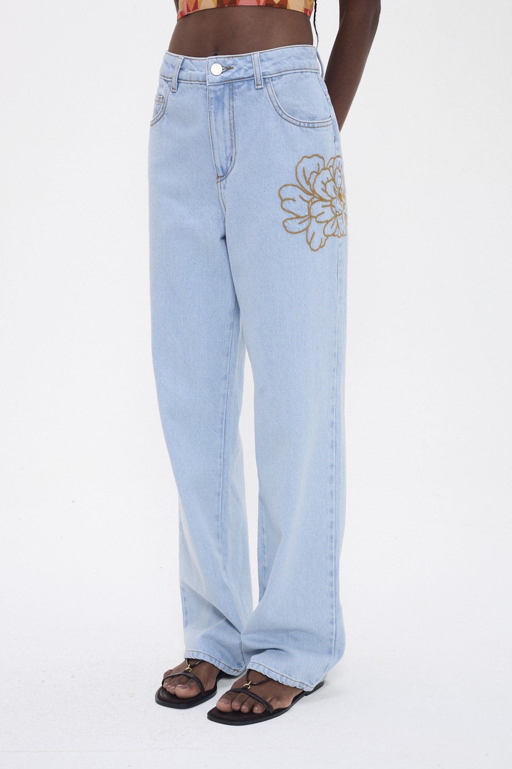 image_eeb9ba98-0169-4687-a670-a0777dbfdc5a