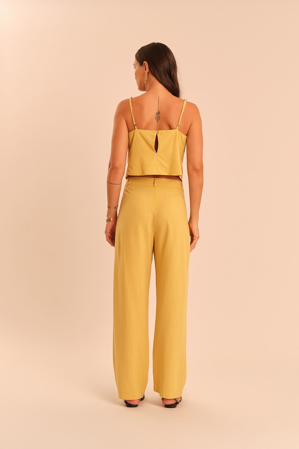 Calca Viscose Nilo Amarelo Acafrao