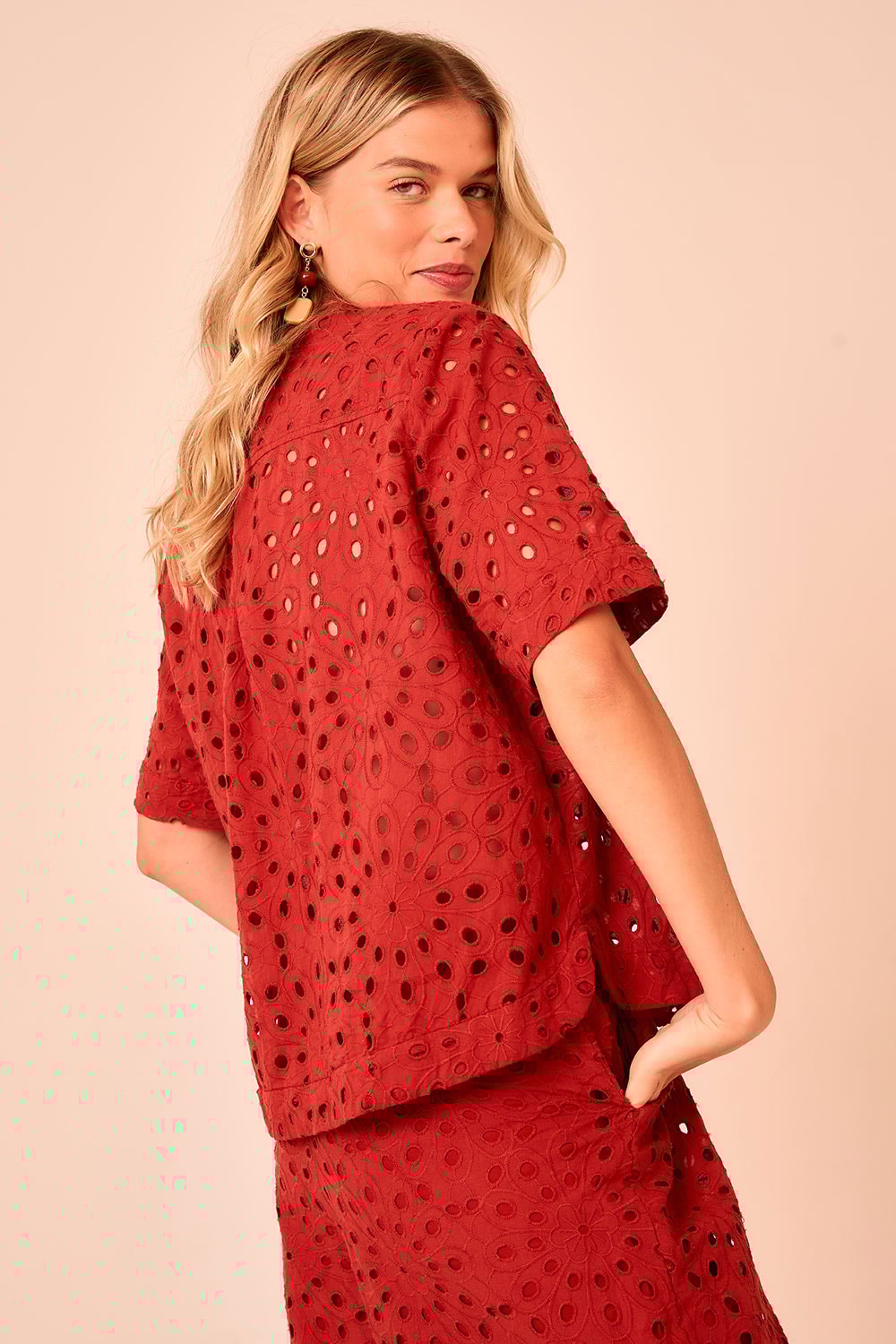 image_f8b54e9c-5a07-4eda-ac83-60800cb1a310