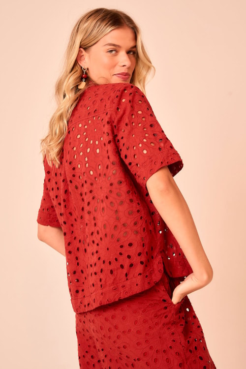Camisa Laise Flower Vermelho Tinto - foto 3