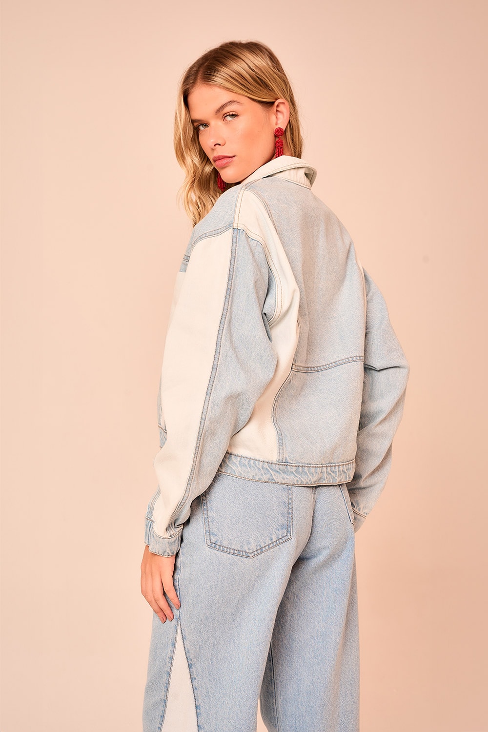 image_f37918b3-8628-4967-b782-b80a60274232