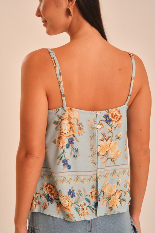 Regata Floral Ponto Cruz Estampado - foto 4