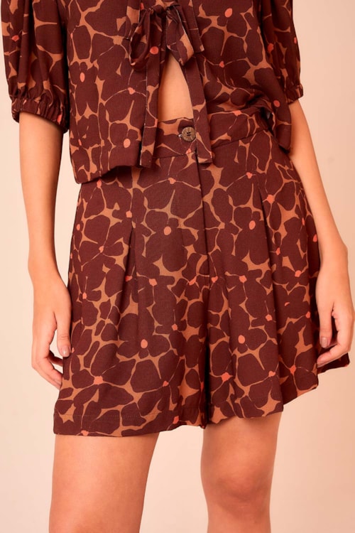Short Floral Silvestre Estampado - foto 4
