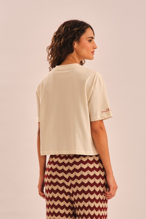 T Shirt Bordado Love Off - foto 5