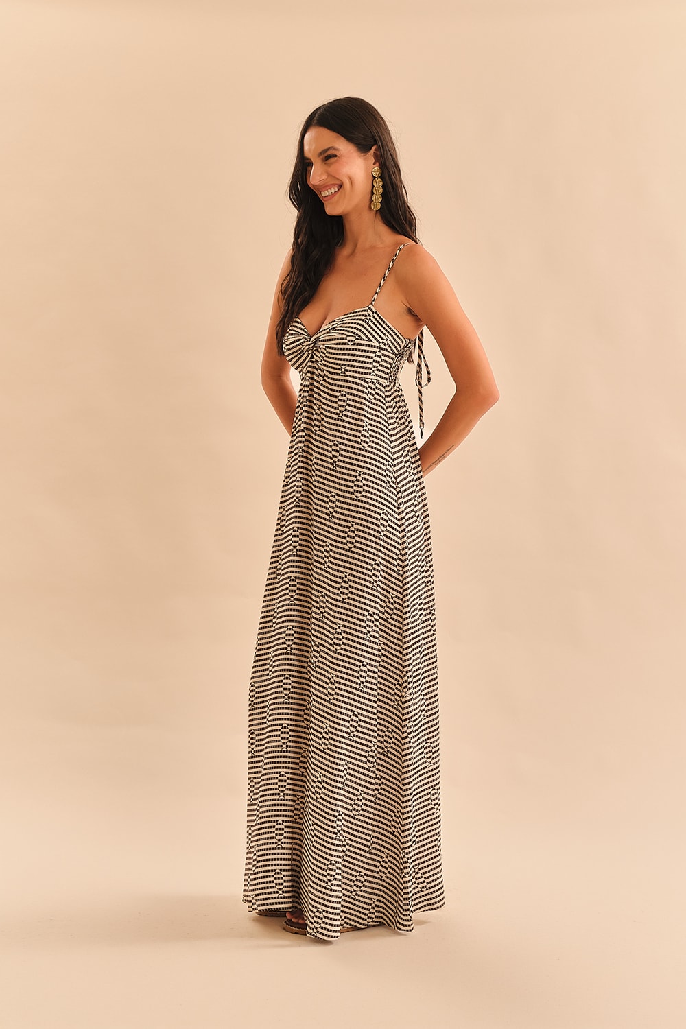 Vestido Cropped Peixe Abstrato Estampado