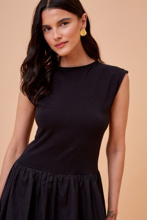 Vestido Curto Balone Preto - foto 4