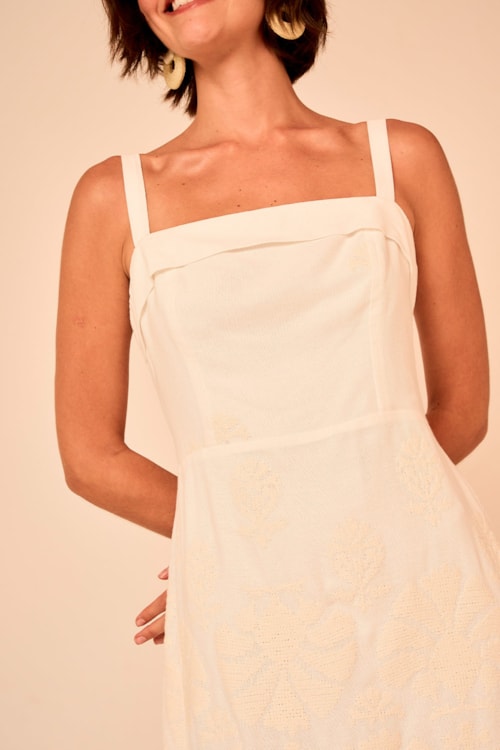 Vestido Curto Bordado Tropical Off - foto 2