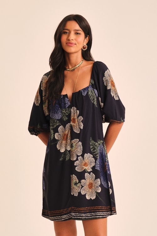Vestido Curto Flor De Acafrao Estampado - foto 4