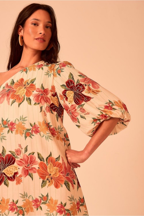 Vestido Curto Floral Batik Estampado - foto 4