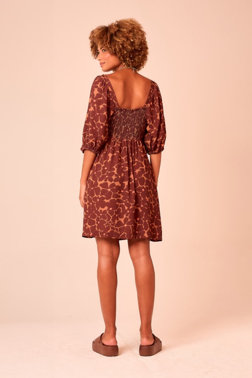 Vestido Curto Floral Silvestre Estampado - foto 4