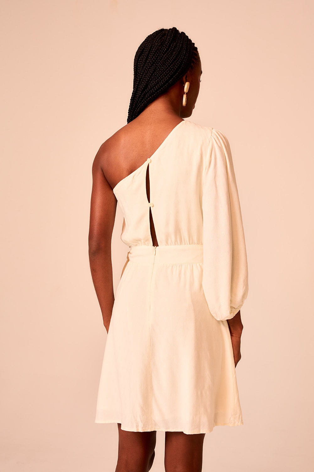 image_e63d014d-4e96-45c7-b4b6-f78cb6b49125