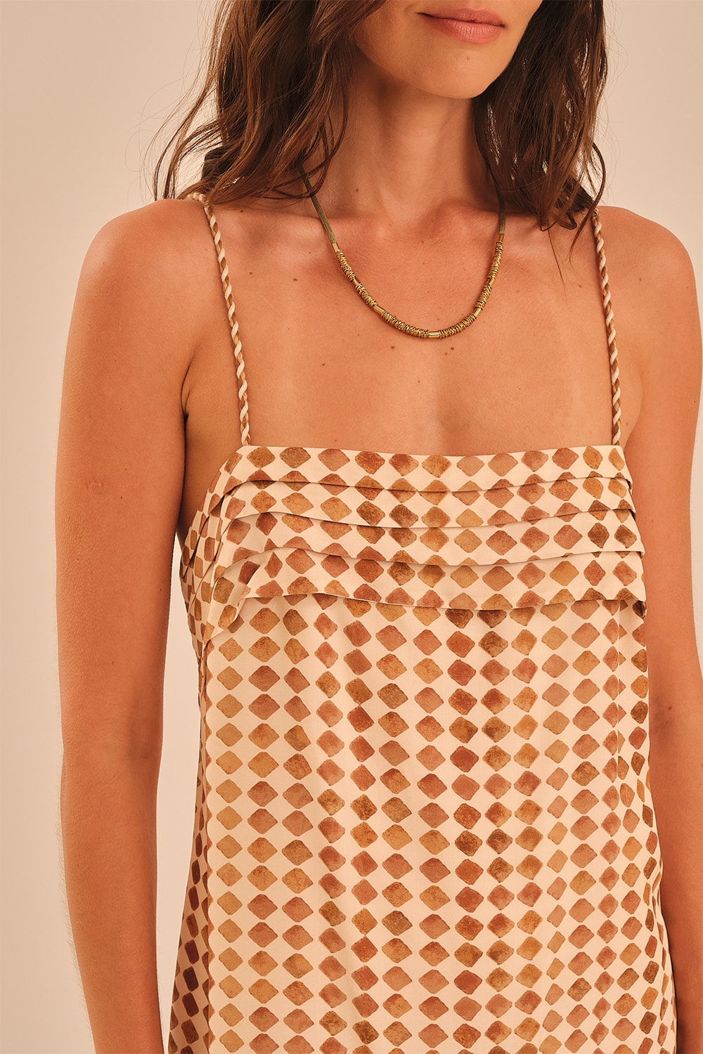 Vestido Curto Trama Camel Estampado
