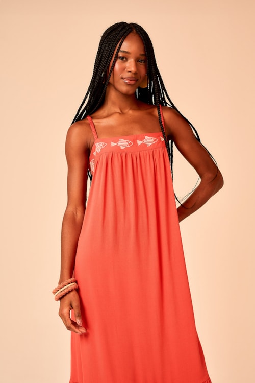 Vestido Longo Peixe Bordado Vermelho - foto 4