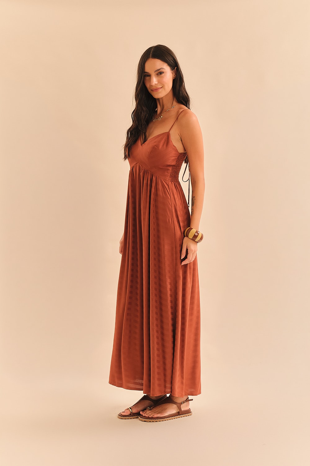 Vestido Maquinetado Stripe Marrom Terra