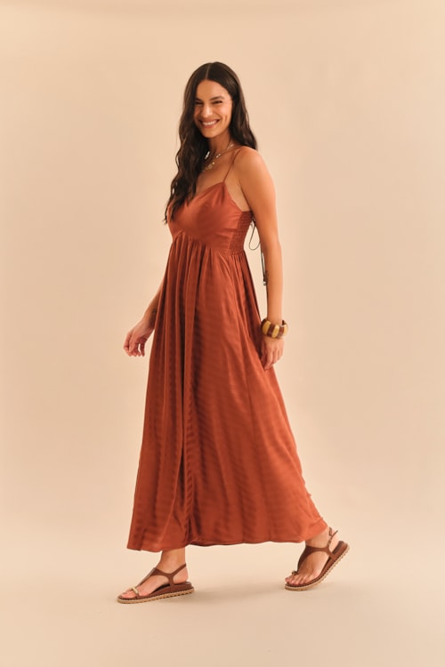 Vestido Maquinetado Stripe Marrom Terra - foto 4