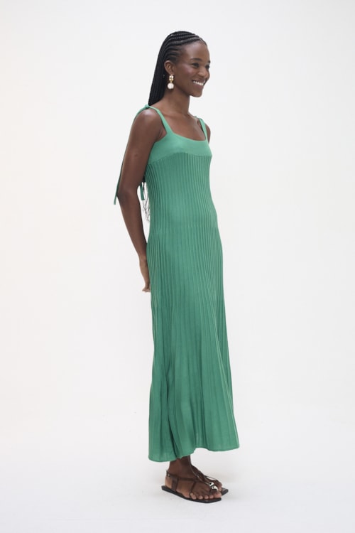 Vestido Tricot Plissado Verde Esmeralda - foto 2